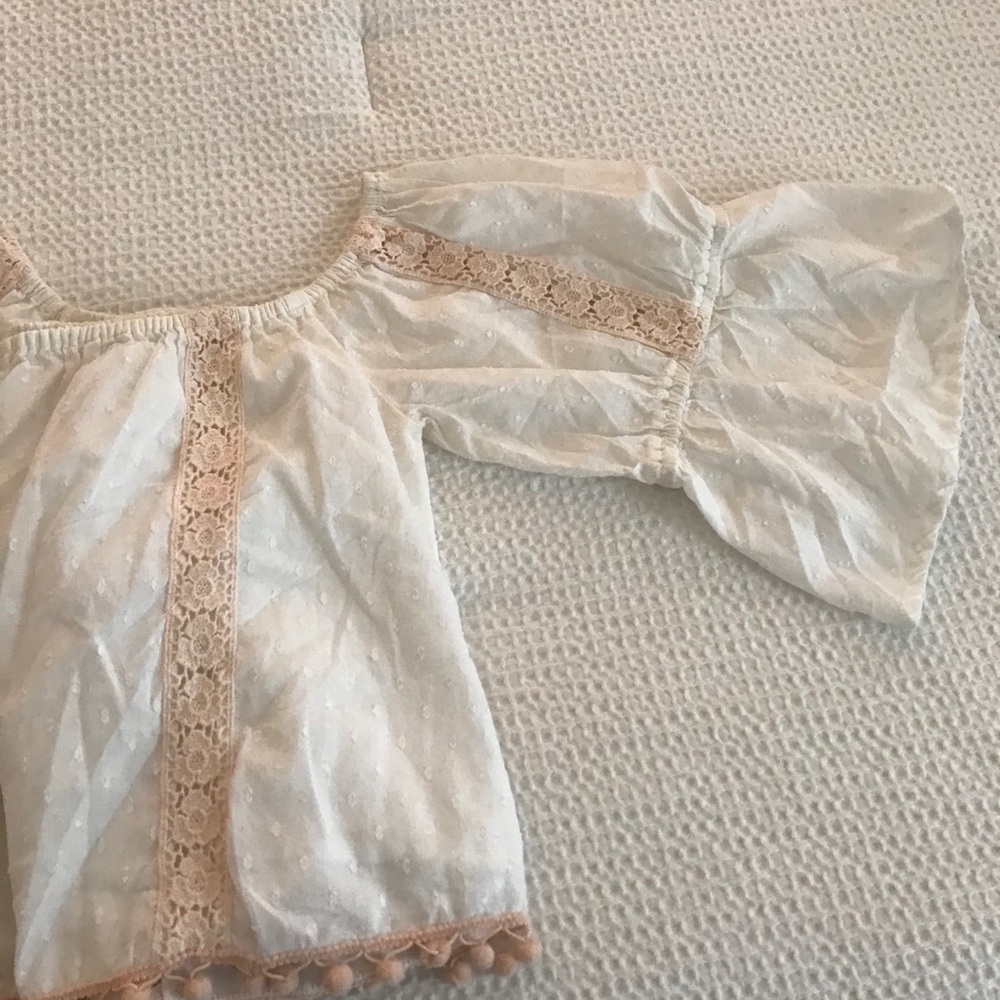 Revolve top - Picture 3 of 3